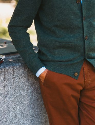 The British Shop Herbst Cardigan Herren Terracotta Hose Kombination