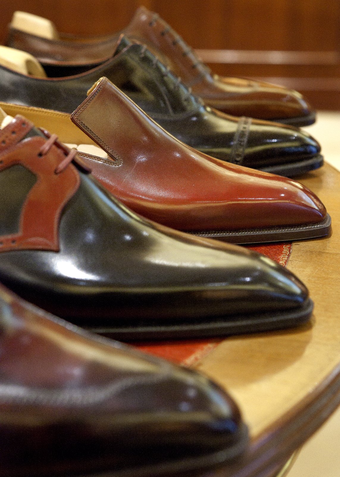 Aubercy Pariser Werkstatt für rahmengenähte Maßschuhe